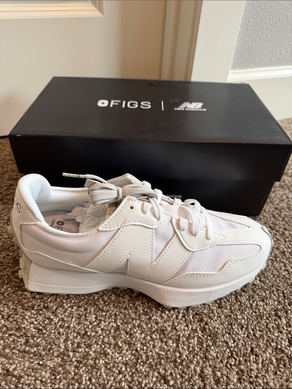 New Balance Figs Men’s/Women’s White Sneaker